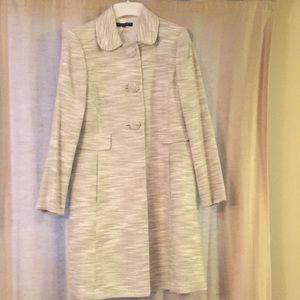 Isabella DeMarco Tahari Levine king jacket